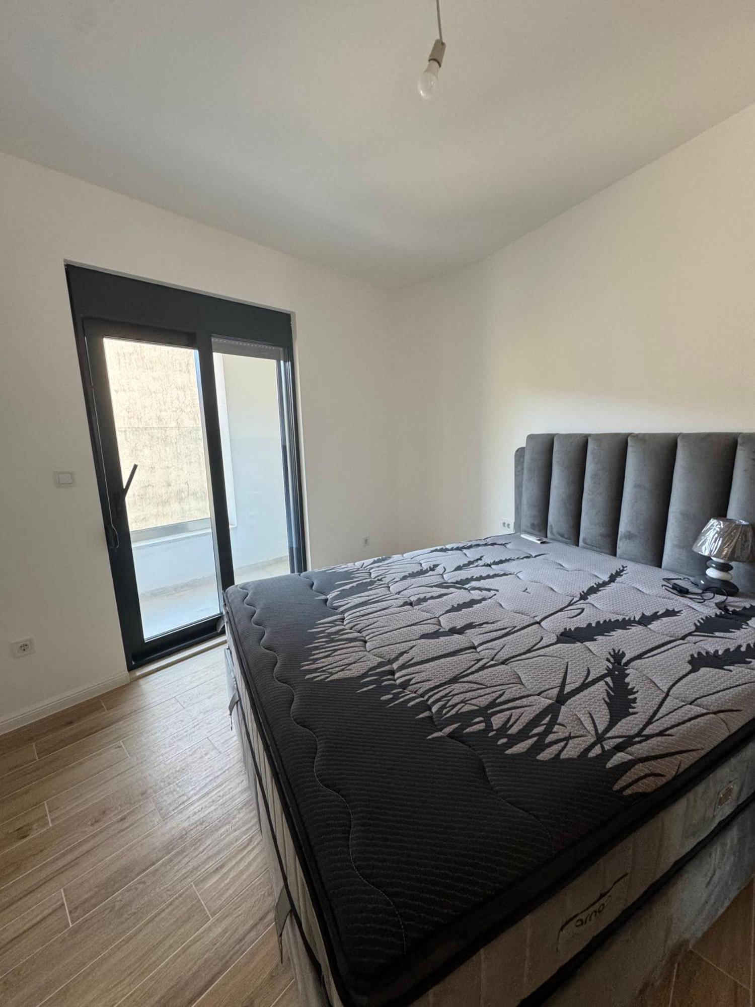 Berge Apartments Cattaro Esterno foto